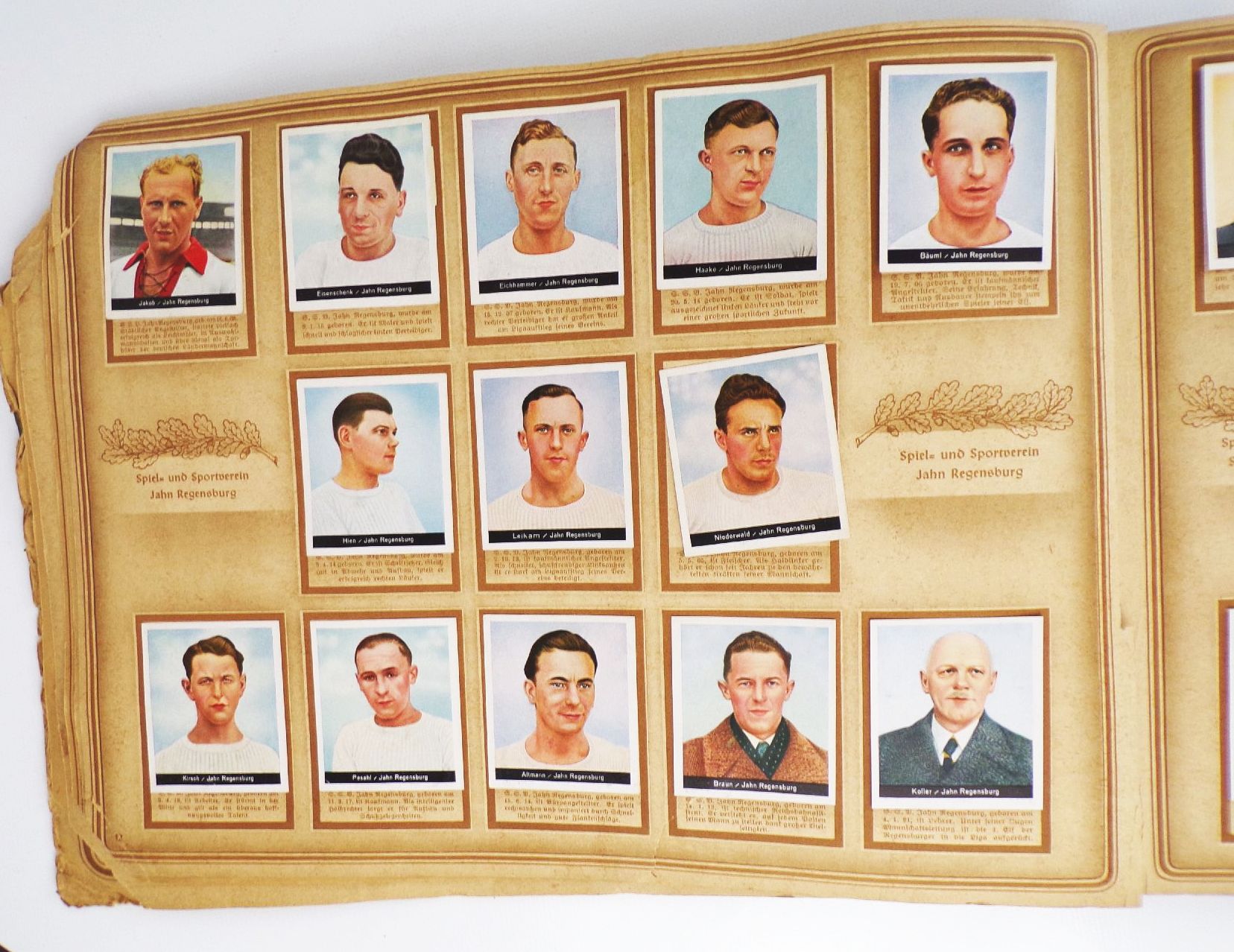 Hinein Fußball Sammelbilderalbum Cigarettenfabrik Müller Dresden um 1930 Hinein Fußball Sammelbilderalbum Cigarettenfabrik Müller Dresden um 1930