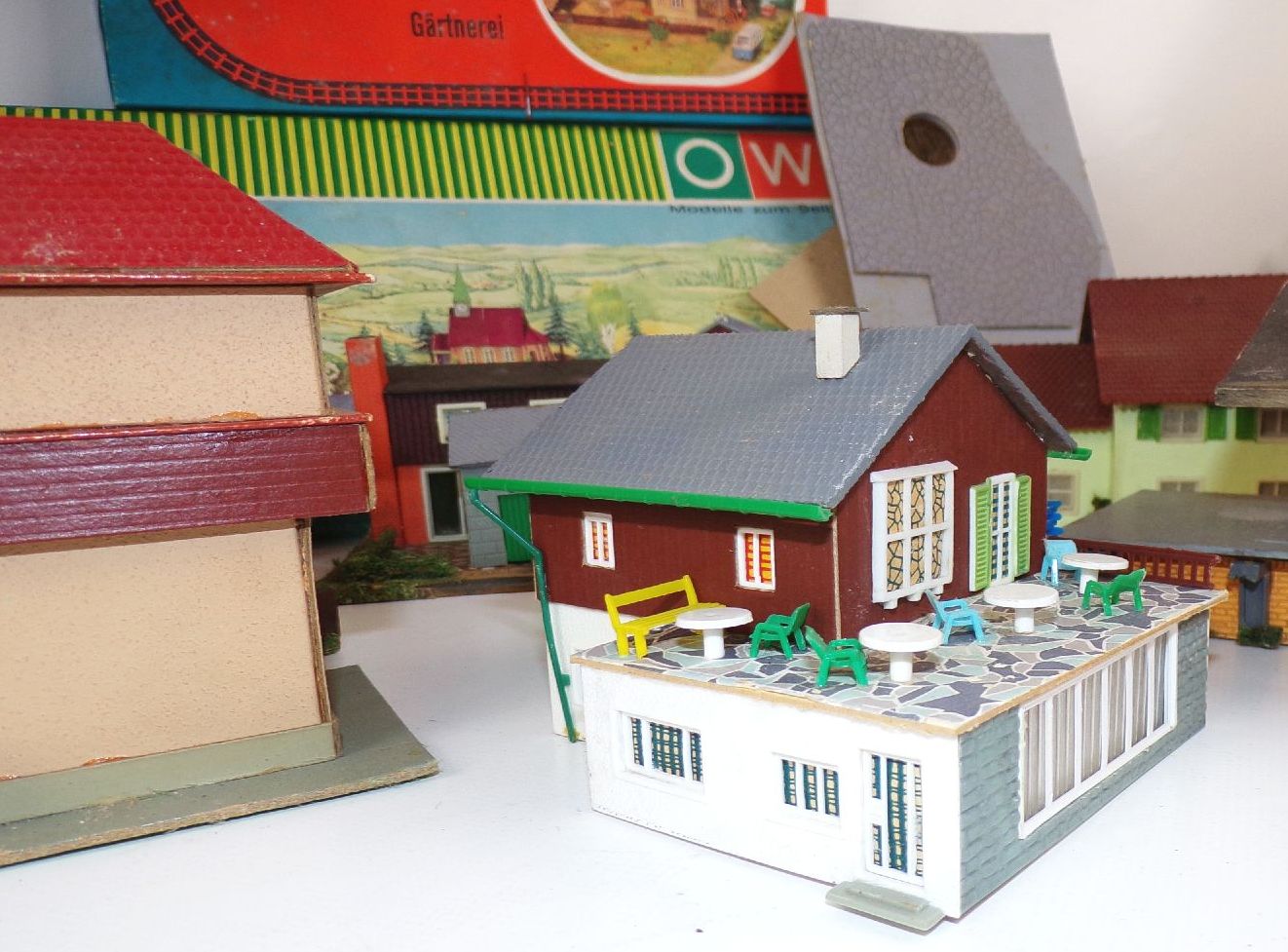 Konvolut H0 Modellbau Häuser Streumaterial Loks Bastlermaterial