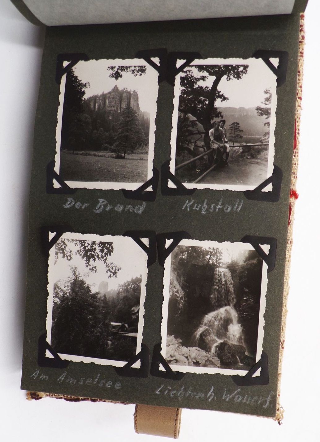 Fotoalbum 2 Stück DDR Urlaub Freizeit Harz Hochzeit Autobahn Fotoalbum 2 Stück DDR Urlaub Freizeit Harz Hochzeit Autobahn