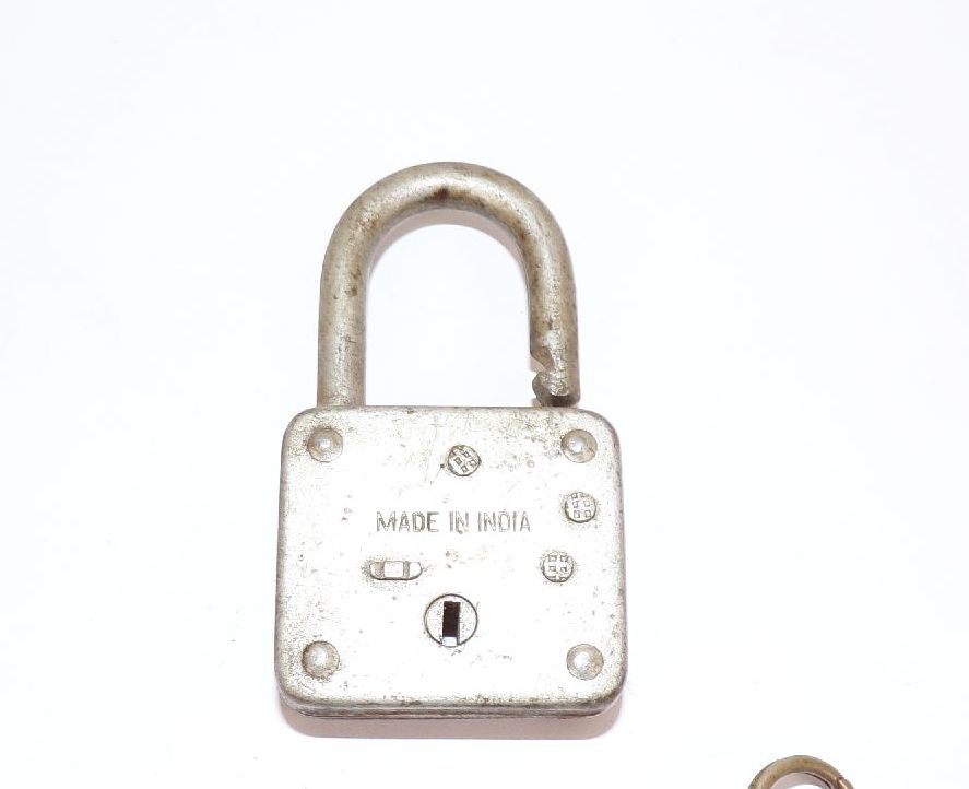 Altes Vorhängeschloss Tiger mit 2 Schlüsseln vintage