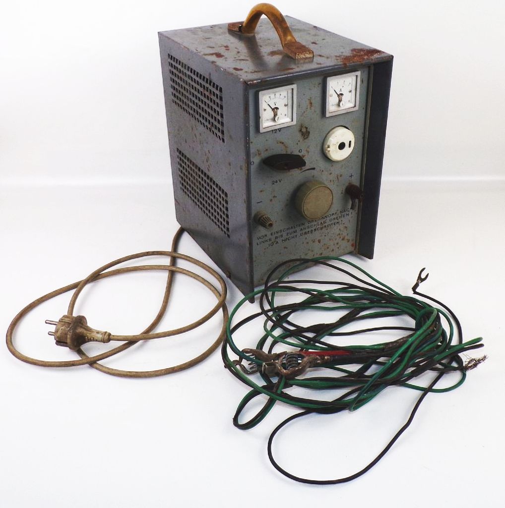DDR Batterieladegerät Stellgleichrichter kfz Ladegerät Oldtimer