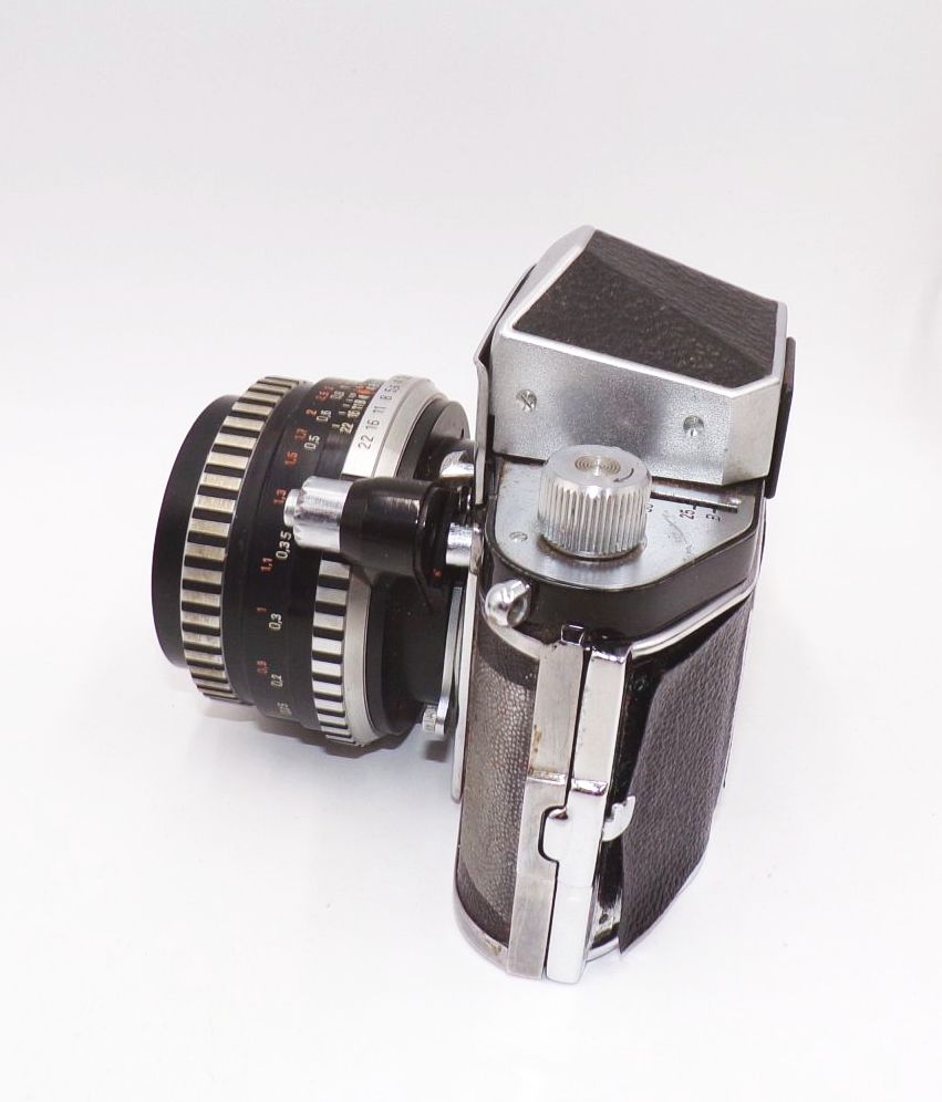 Exa Ihagee Dresden Kamera Carl Zeiss Jena Flektogon plus Lichtschachtsucher Exa Ihagee Dresden Kamera Carl Zeiss Jena Flektogon plus Lichtschachtsucher