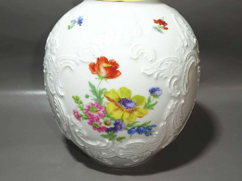 Alte Porzellan Vase Blumen Dekor Ludwig Kamenz Deko