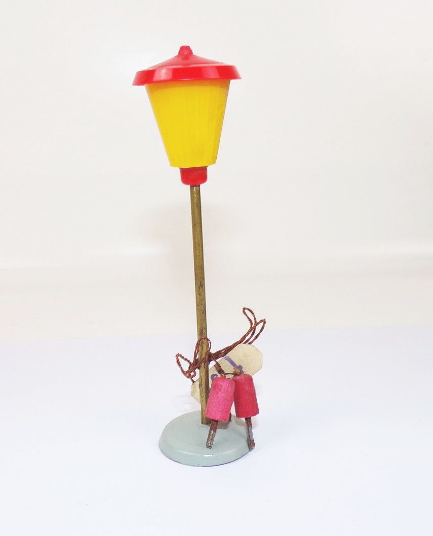 DDR Stehlampe für Puppenstube 70er Jahre Wohnzimmer Leuchte 