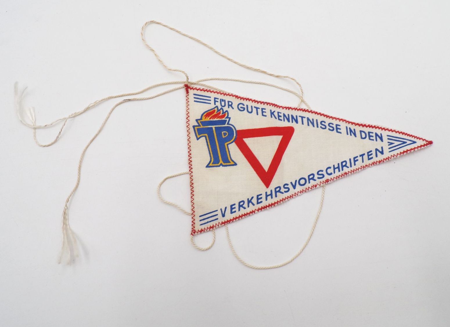 Alter Fahrrad Wimpel Junge Pioniere Für gute Kenntnisse Verkehrsvorschriften