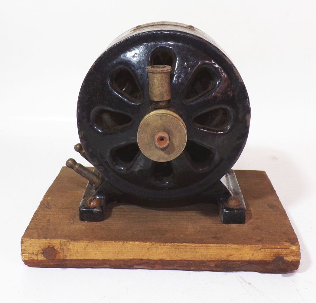 Alter Elektromotor 220 Volt Antrieb Transmission Spielzeug Motor 