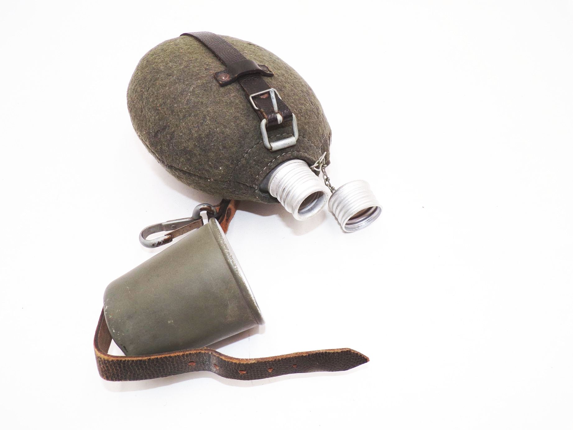 Alte Feldflasche NVA KVP