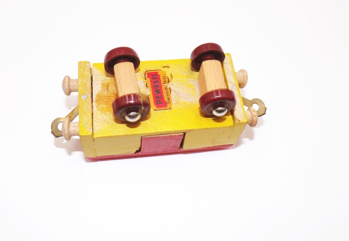 Alte Holz Eisenbahn DDR Pewesti