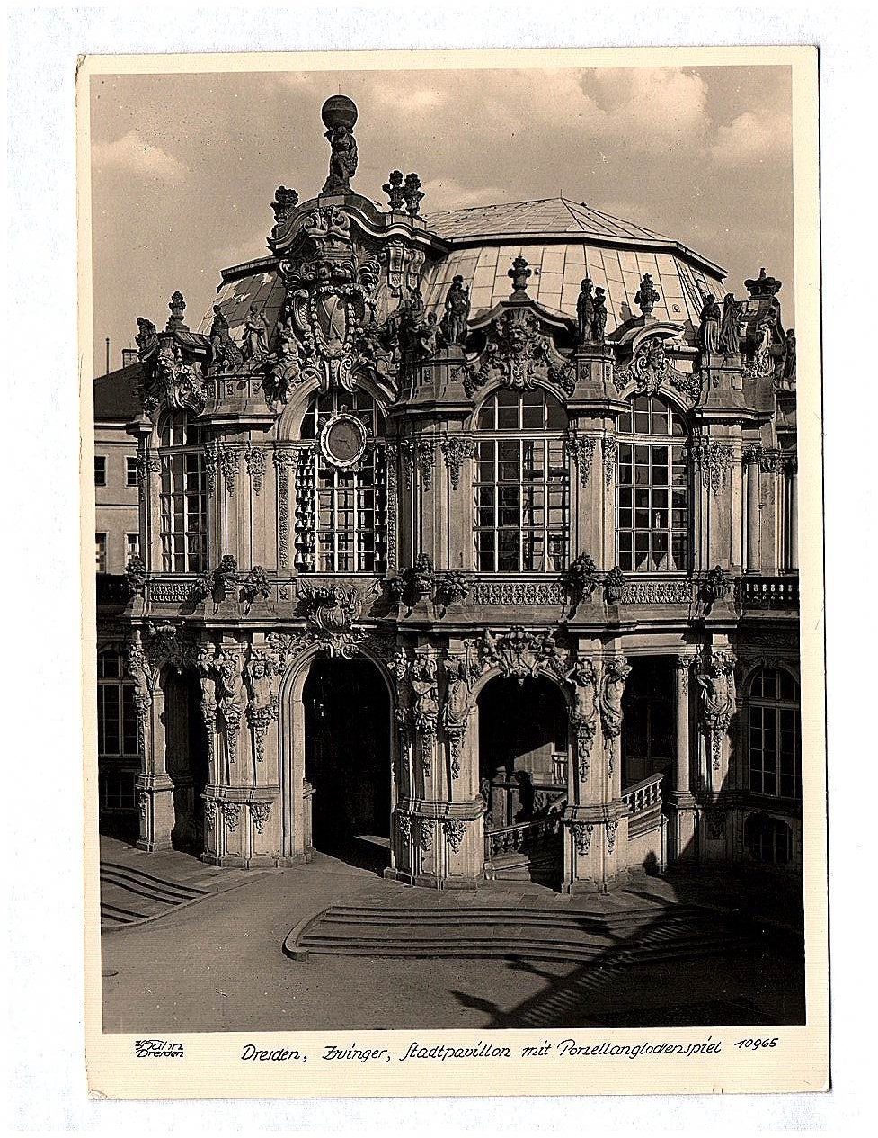 Ak Dresden Zwinger Stadtpavillon mit Porzellanglockenspiel DDR Ak Dresden Zwinger Stadtpavillon mit Porzellanglockenspiel DDR