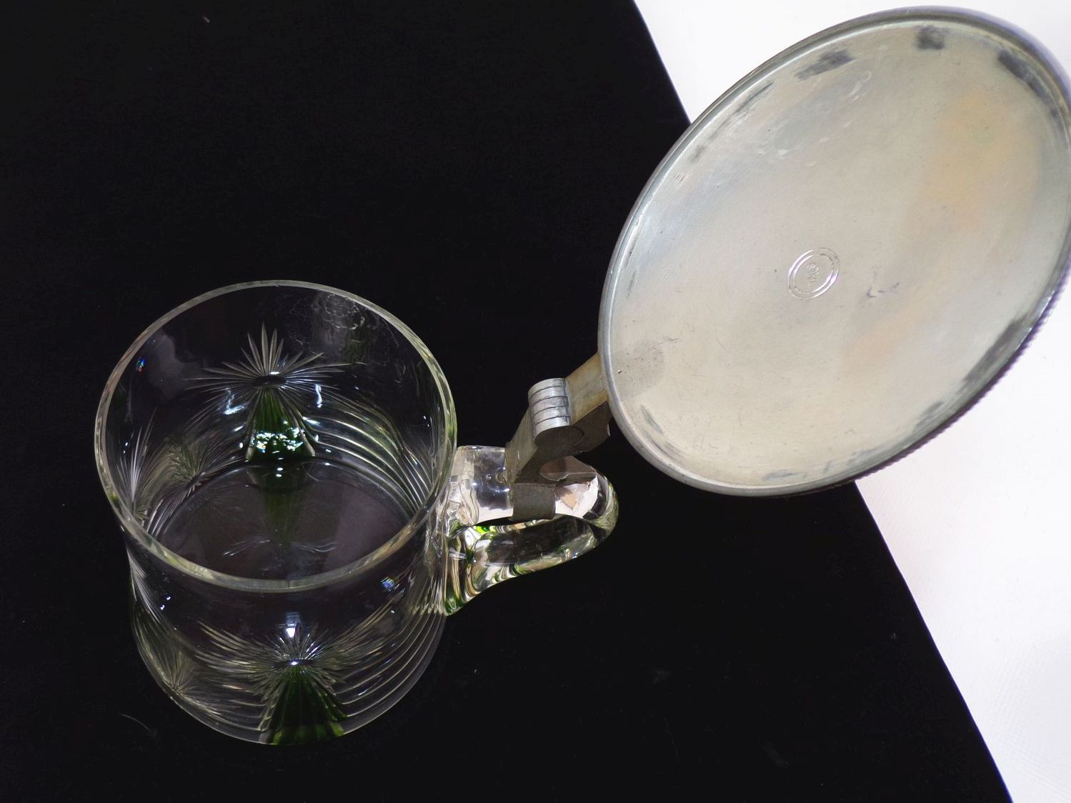 Jugendstil Bierkrug Glas Humpen Zinndeckel Grün Geschliffenes Dekor Jugendstil Bierkrug Glas Humpen Zinndeckel Grün Geschliffenes Dekor