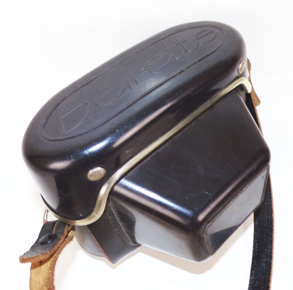 Alte Kamera Beirette K100 Chromar mit Etui 