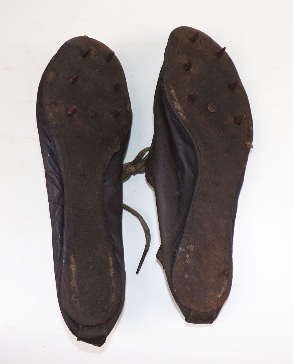 Alte Leder Sprintschuhe Track Spikes Sprint Shoes Sportschuhe 