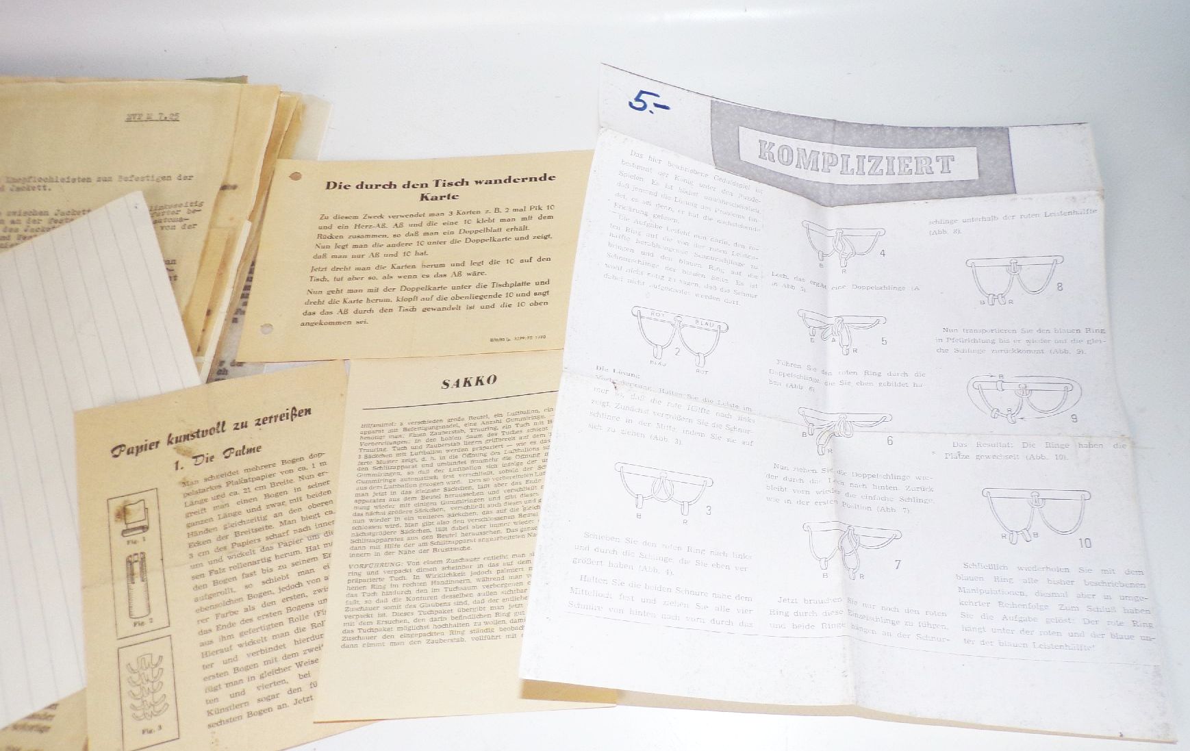 Koffer voll Zauber Utensilien Magie DDR Heja Zauberkunst