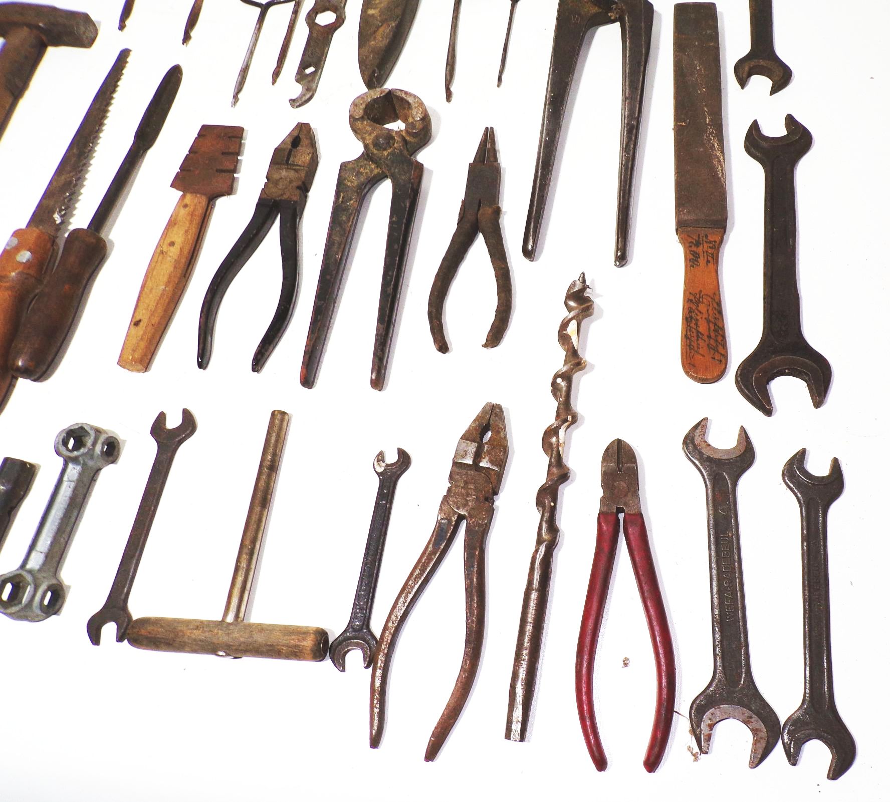 Konvolut altes Werkzeug Hammer Handbohrer Zange Maulschlüssel