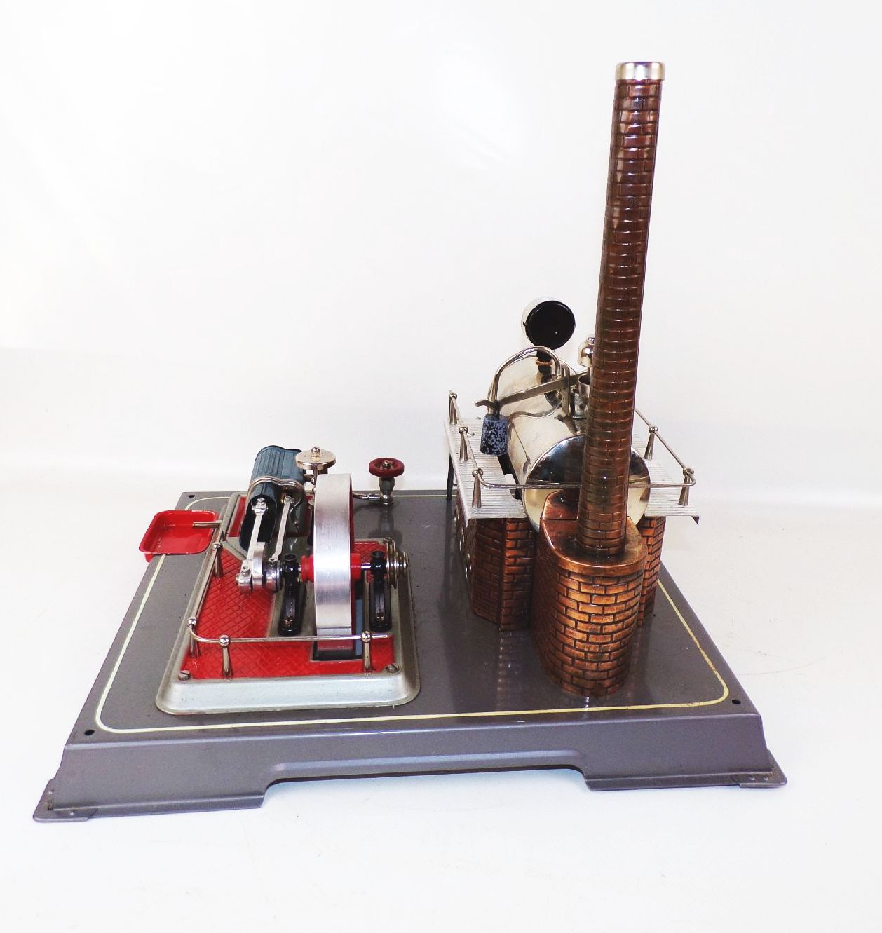 Wilesco D20 Dampfmaschine mit Originalkarton Wilesco D20 Dampfmaschine mit Originalkarton