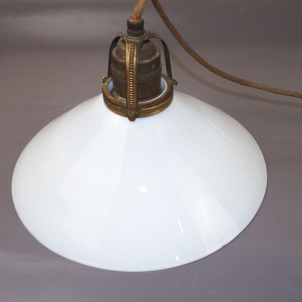 Alte Deckenleuchte Weiss E27 Pendellampe Opalglas Vintage