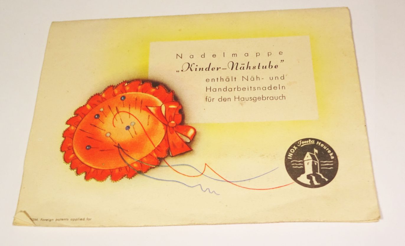 Alte Nadelmappe Kinder Nähstube 1930er Süttlerin Puppen Pop Up 3 D