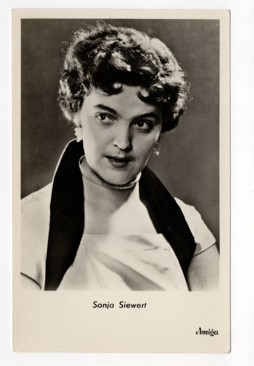 Ak Sonja Siewert Schauspielerin Amiga DDR 1955