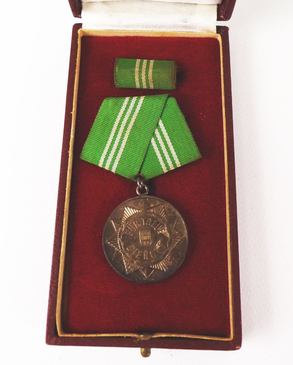 Für treue Dienste Volkspolizei Etui VP DDR Stufe Silber