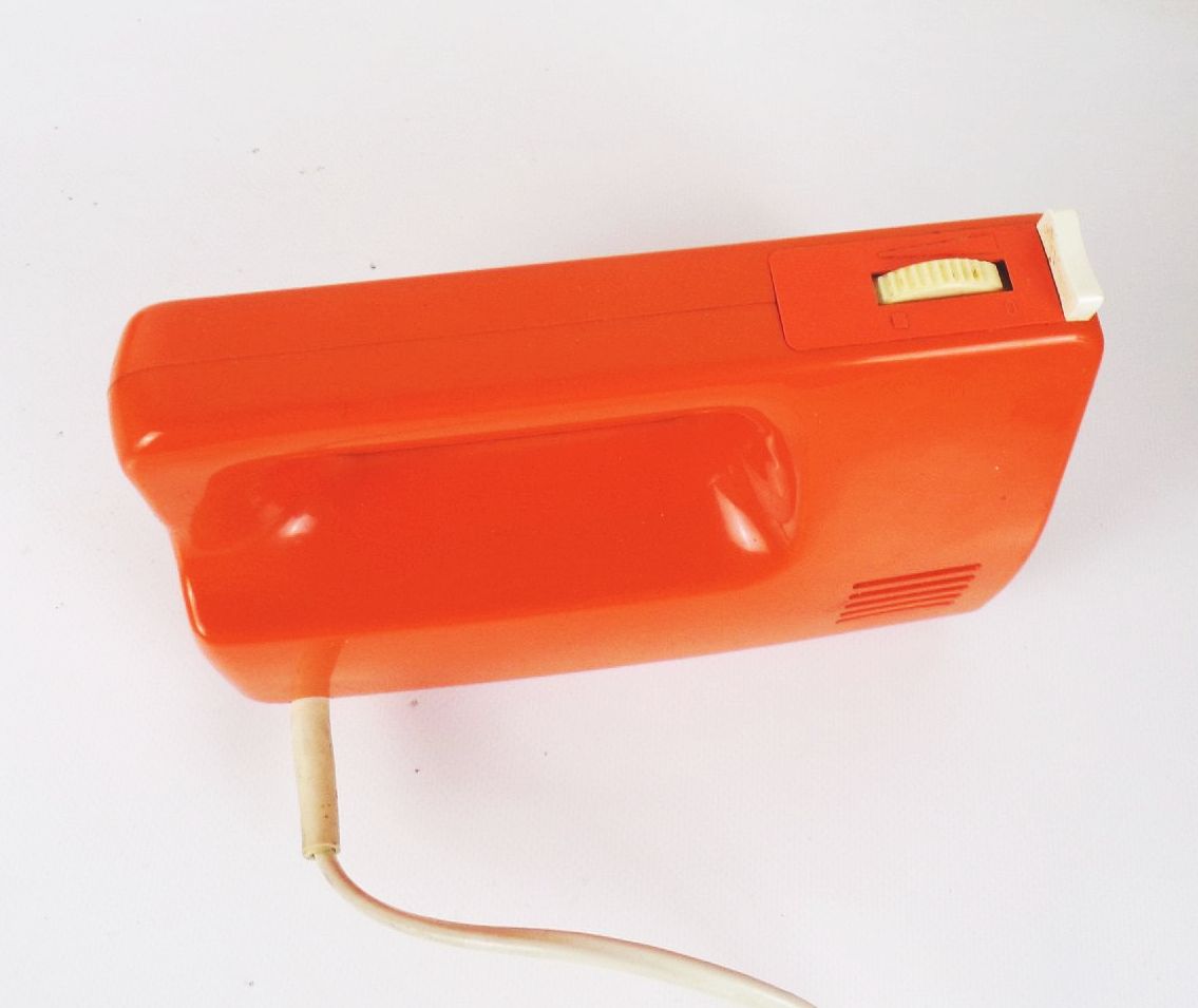 Mixer RG28E in orange DDR Kult Handrührgerät Küchenhilfe Mixer RG28E in orange DDR Kult Handrührgerät Küchenhilfe
