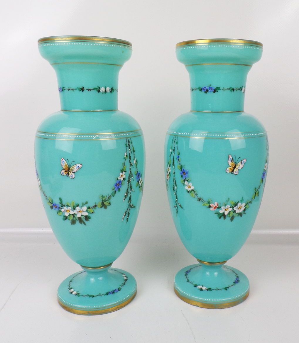 Alte Vasen Opalglas Emailmalerei um 1890 Böhmen 