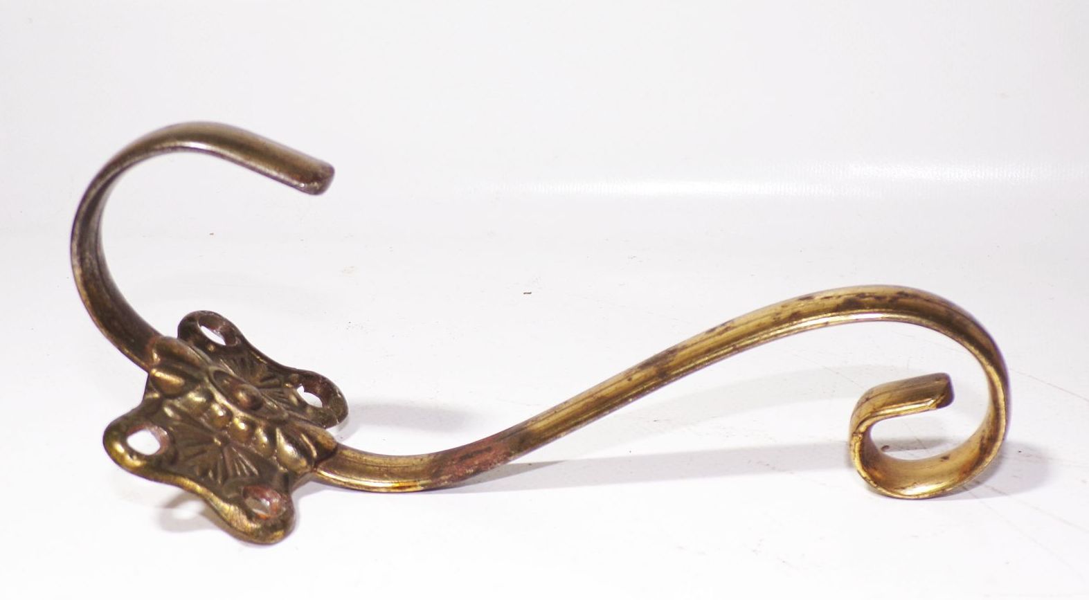 Jugendstil Kleiderhaken 4 Stück Lot Set Metall Hakenleiste Garderobe 