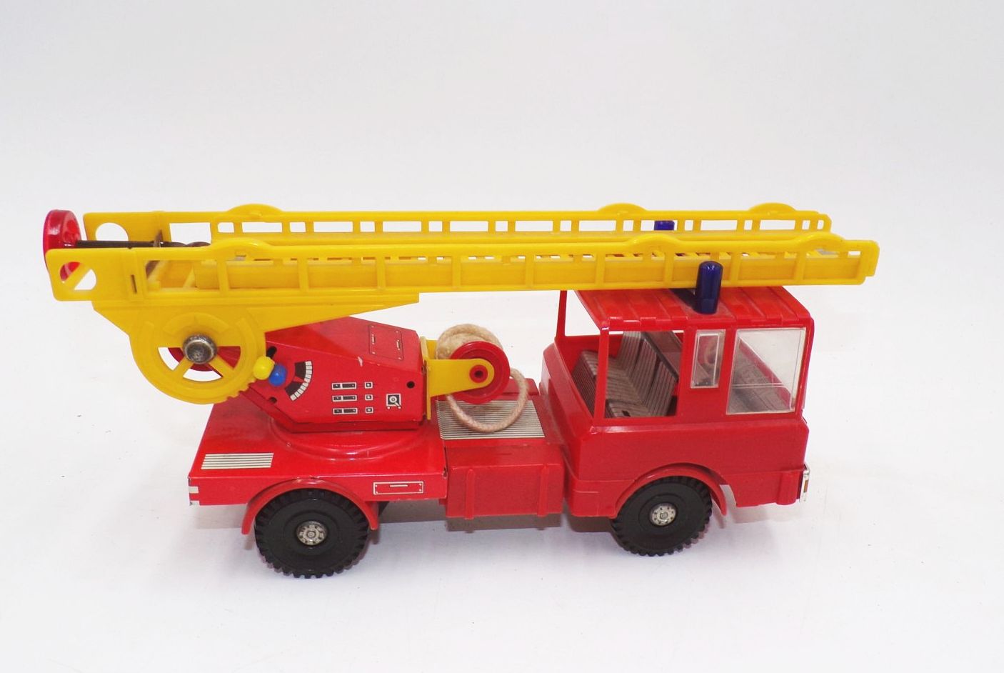 Alte Feuerwehr MS Brandenburg DDR Spielzeug Alte Feuerwehr MS Brandenburg DDR Spielzeug