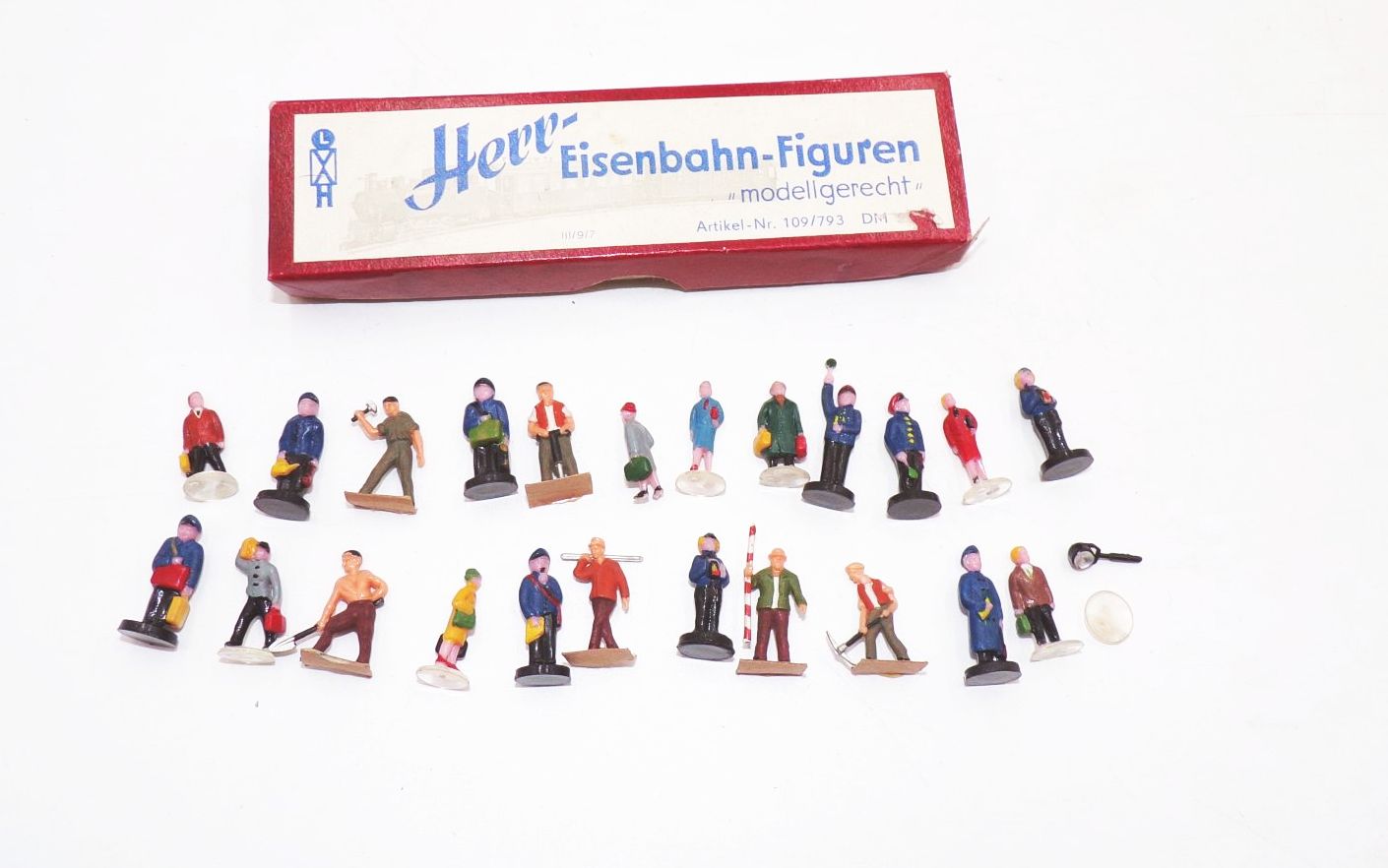 Herr Eisenbahnfiguren 9 Stück und andere Figuren Spur H0
