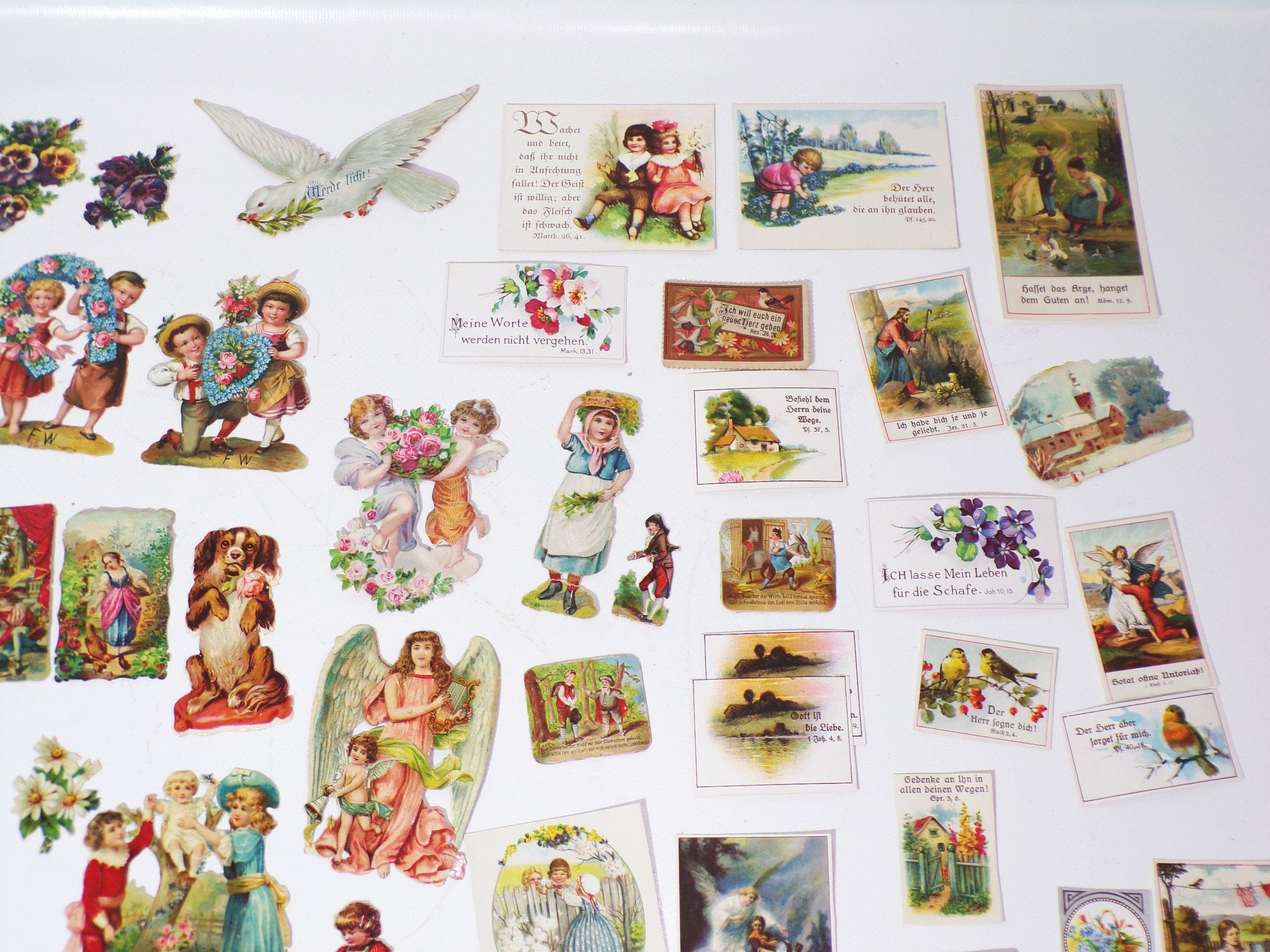 Konvolut alte Oblaten Religionsbilder Stammbuchbilder