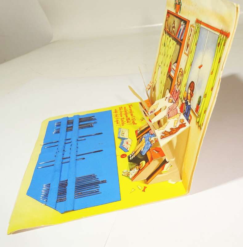 Alte Nadelmappe Kinder Nähstube 1930er Süttlerin Puppen Pop Up 3 D