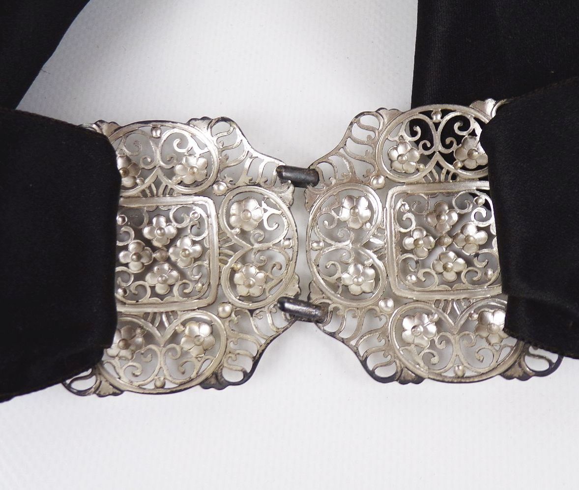 Alter Gürtel Damen Hüftband Metall Schnalle Clip um 1900 Vintage Mode Accessoire Alter Gürtel Damen Hüftband Metall Schnalle Clip um 1900 Vintage Mode Accessoire