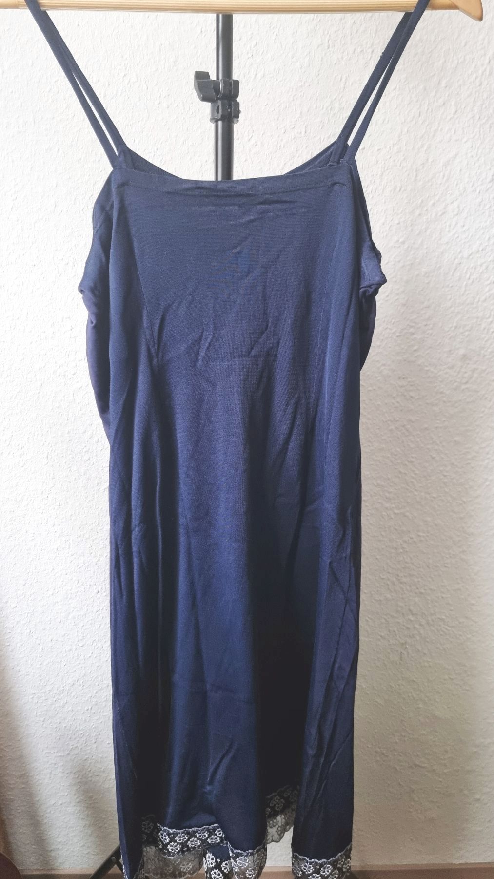 Vintage Unterkleid dunkelblau weiß Nachthemd Negligee mit Spitze Vintage Unterkleid dunkelblau weiß Nachthemd Negligee mit Spitze