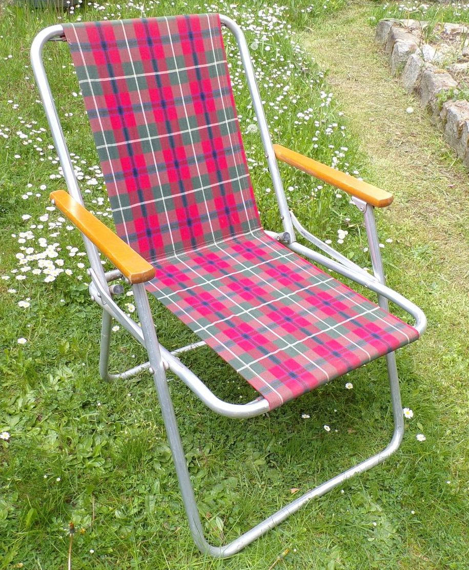 Alter DDR Klappstuhl Campingstuhl Karo Muster true vintage 