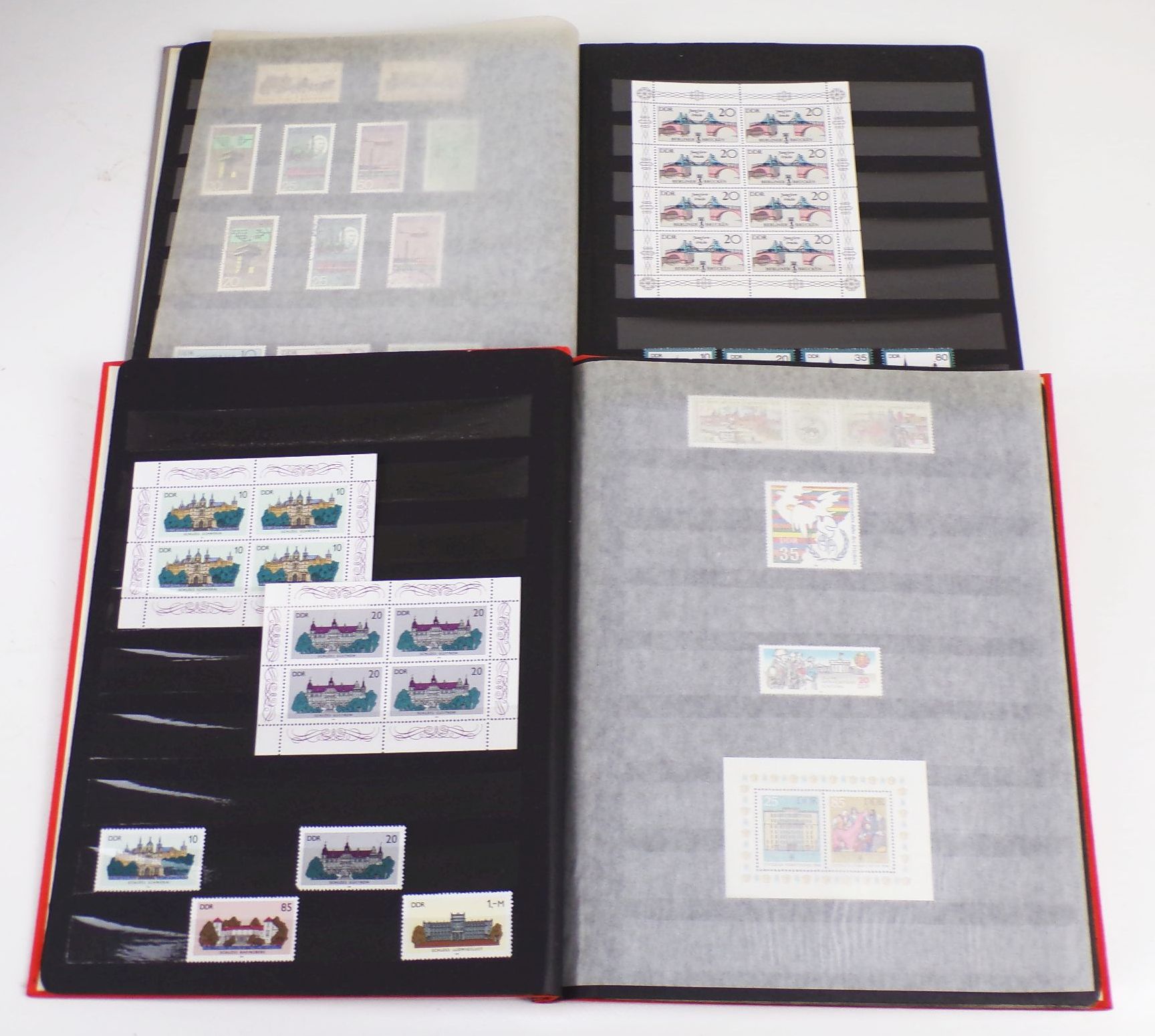 Briefmarken Sammlung Schwerpunkt DDR wenig BRD kaum Ausland 31 Alben 