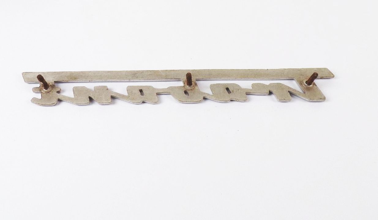 Alte Trabant Schriftzug DDR Trabi Emblem Oldtimer Alte Trabant Schriftzug DDR Trabi Emblem Oldtimer