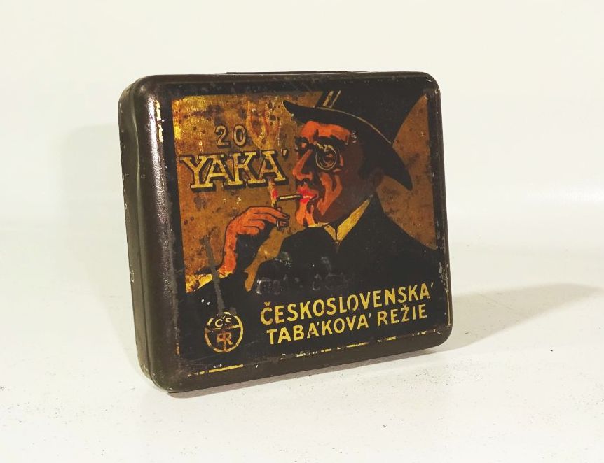 Blechdose rauchender Herr 20 Yaka Zigarettendose Ceskoslovenska Tabak 1920er
