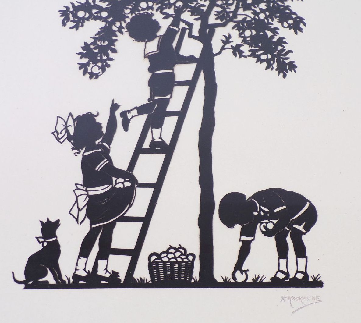 Alter Scherenschnitt Kaskeline signiert Kinder Apfelbaum 1930er Bilderrahmen