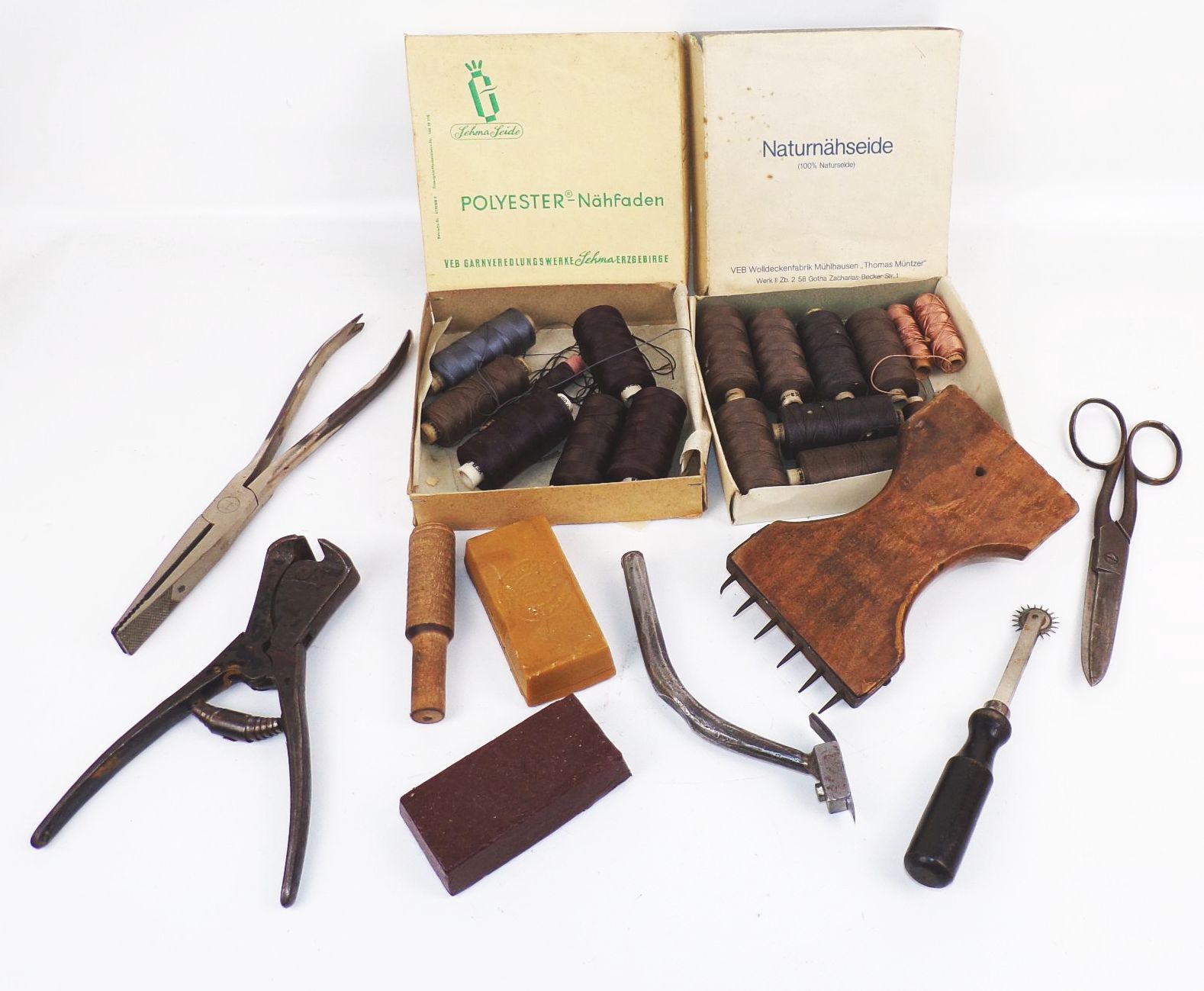 Altes Sattler Werkzeug Konvolut 