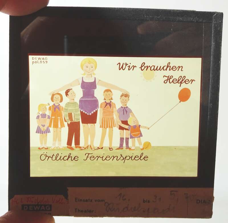 DEWAG Kino Dia 10 Stück Kinder Pädagogik Erziehung Glas Sammler Reklame