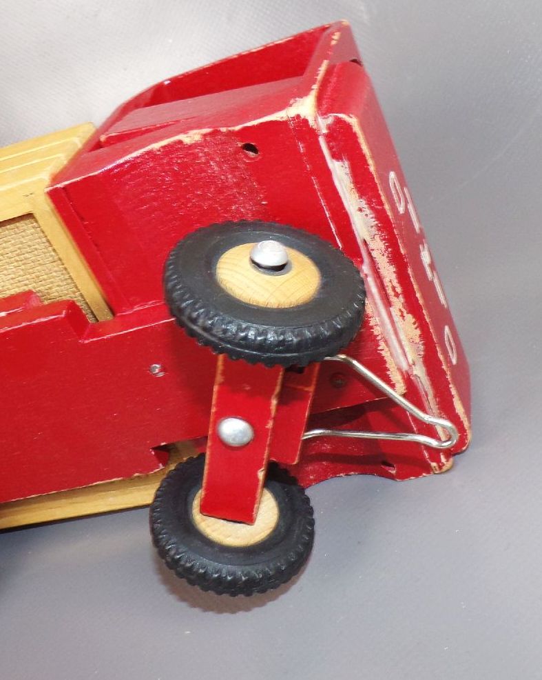 Alter Holz LKW Kipper Holzspielzeug DDR
