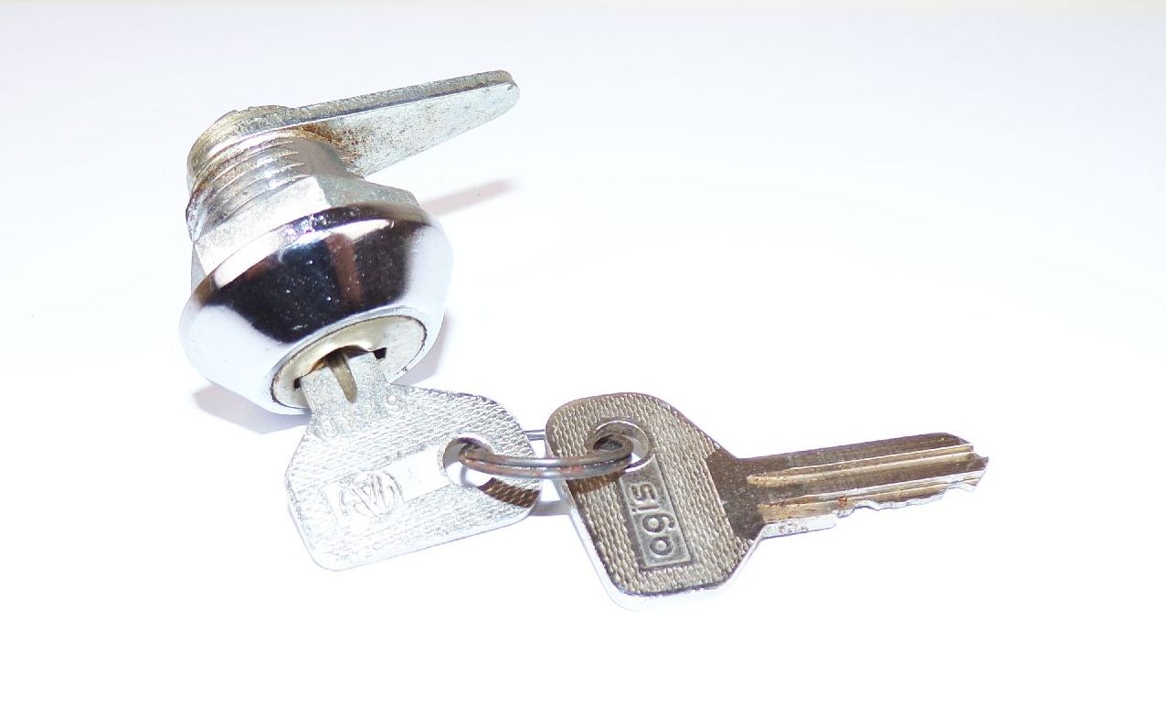 Altes Zylinderschloss Agis Chrom Spind Möbel Briefkasten Kfz Schloss mit Schlüssel 