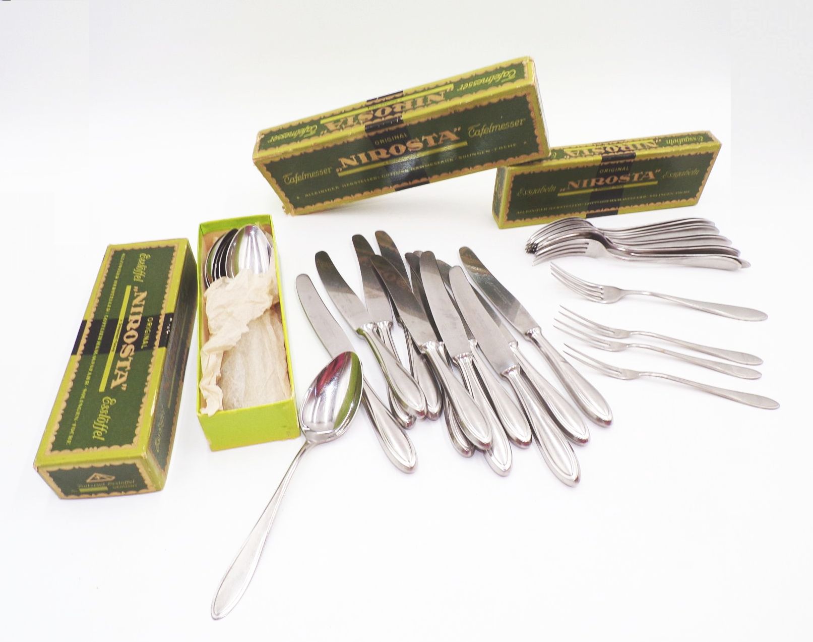 Nirosta Besteck 37 Teile mit Originalkarton