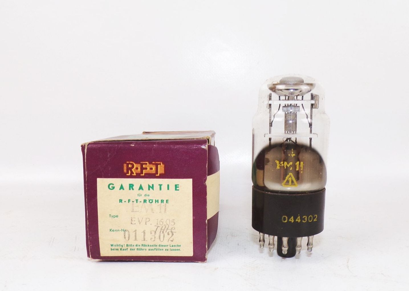 RFT Röhre EM11 Magisches Auge OVP tube 