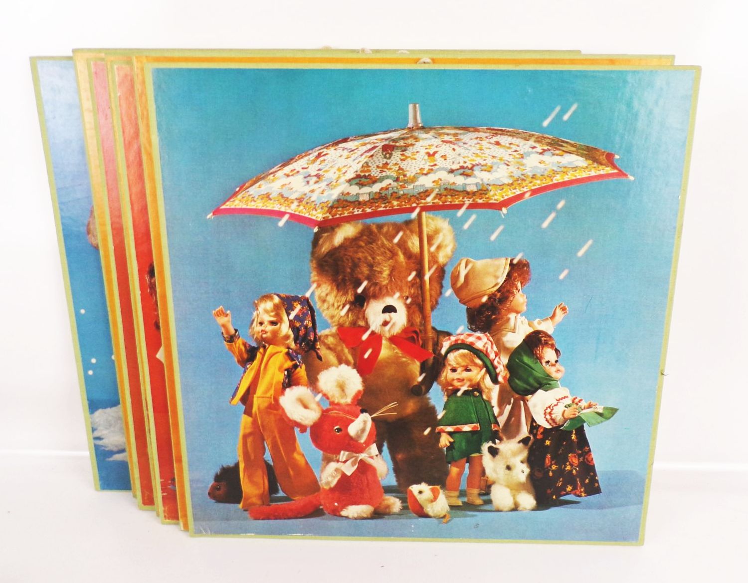 Sonneberger Puppen DDR Bildtafeln 12 Stück Kinderkarten Museum Deko