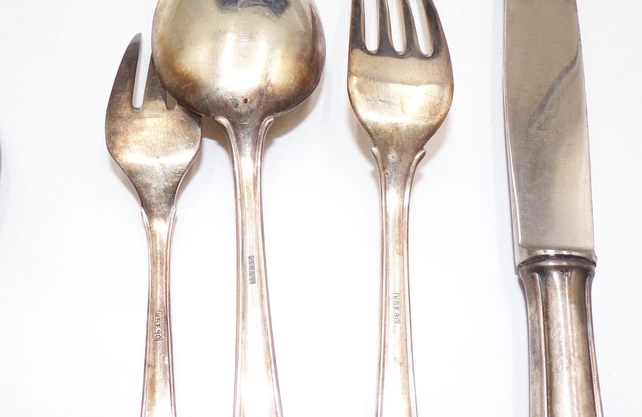 Altes Besteck 90er Auflage 30 Teile