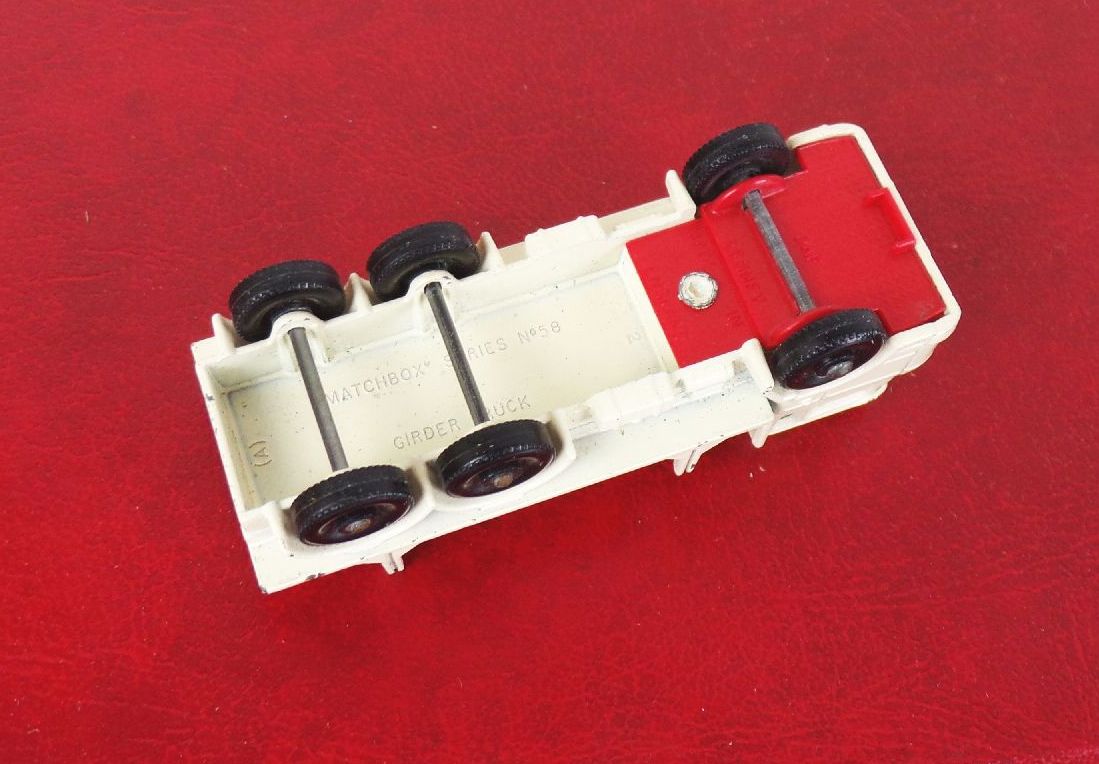Matchbox Series Modellauto Lesney No 58 Girder Truck weiß Matchbox Series Modellauto Lesney No 58 Girder Truck weiß