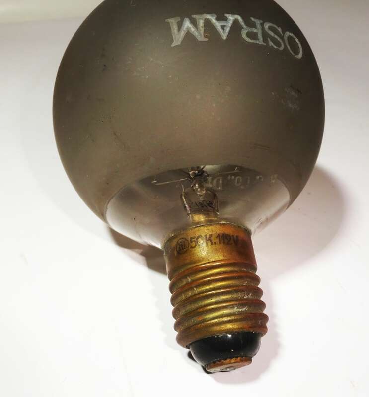 Alte Osram Glühlampe Kugellampe 112 V Kohlefaden mit Spitze Sammler  