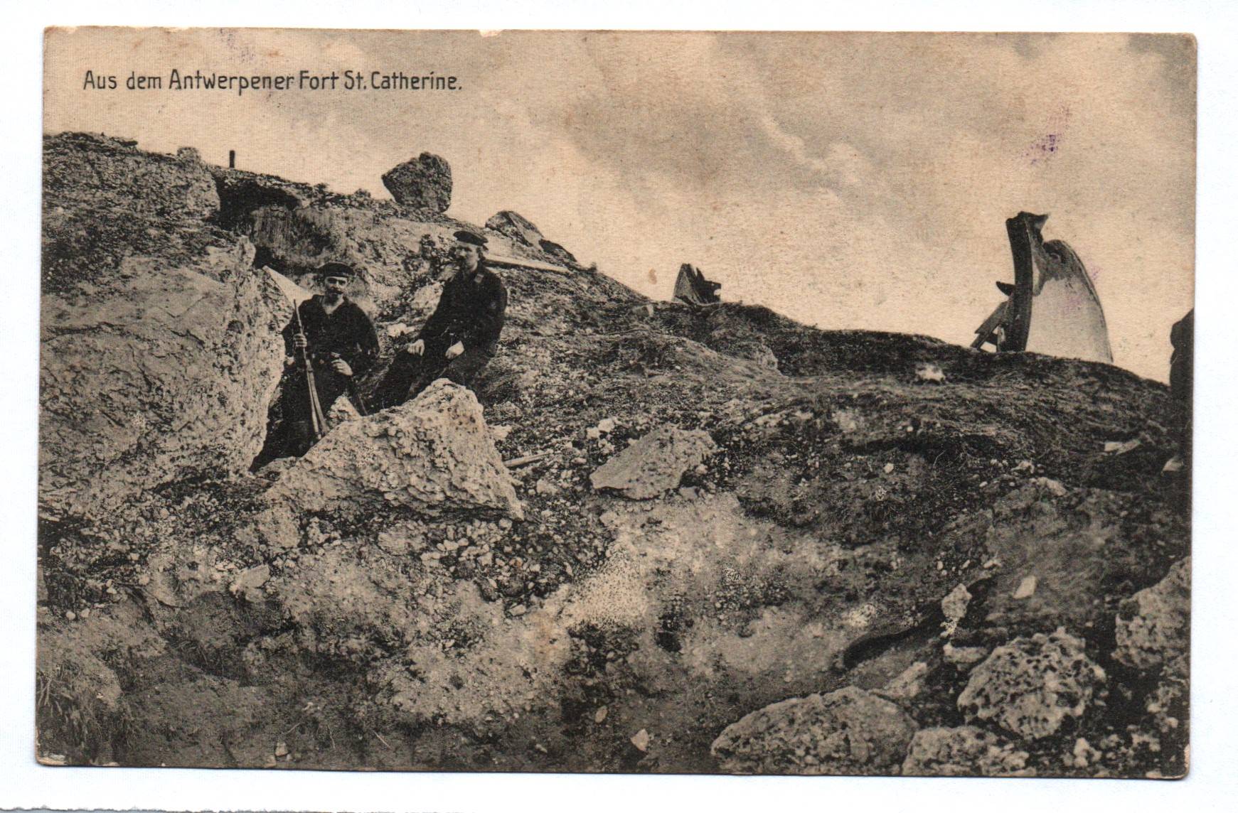 Ak Aus dem Antwerpener Fort St. Catherine 1915 Soldaten am Berg Ak Aus dem Antwerpener Fort St. Catherine 1915 Soldaten am Berg