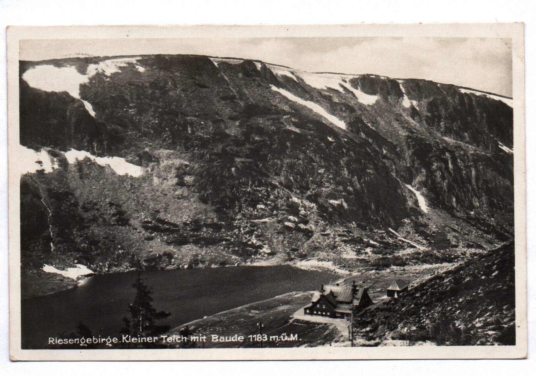  Ak Riesengebirge Kleiner Teich mit Baude 1932 Bahnpost
