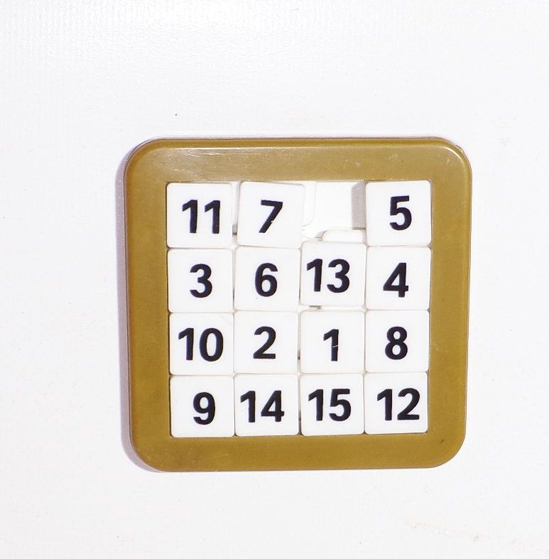 DDR Schiebefix Matrjoschka Geduldspiel Denkspiel